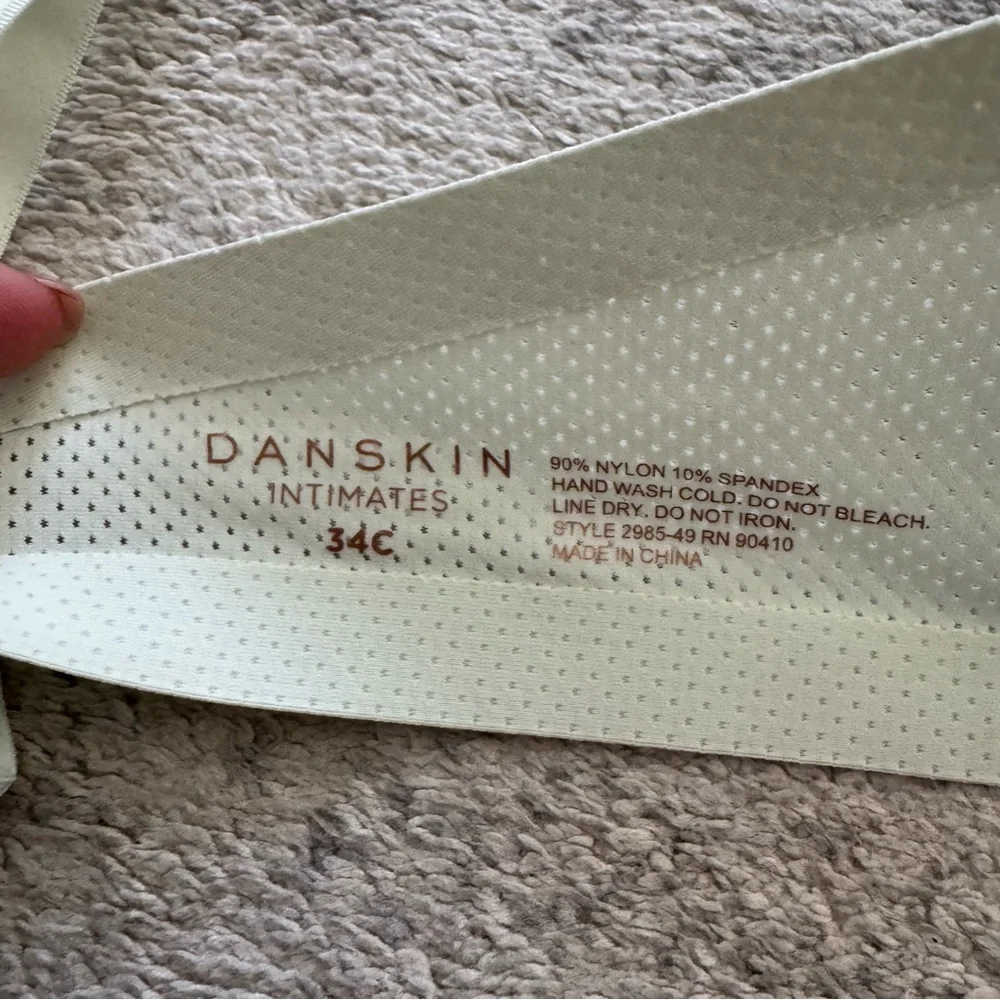 Bundle of 2 Like 🆕 Danskin Intimates push up t-shirt bras